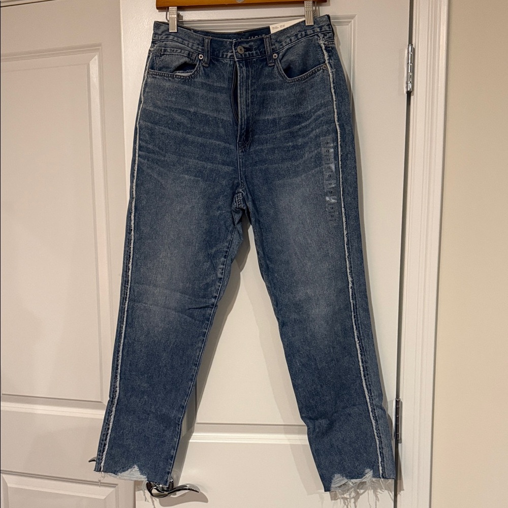 American Eagle Outfitters Blue Cropped Jeans